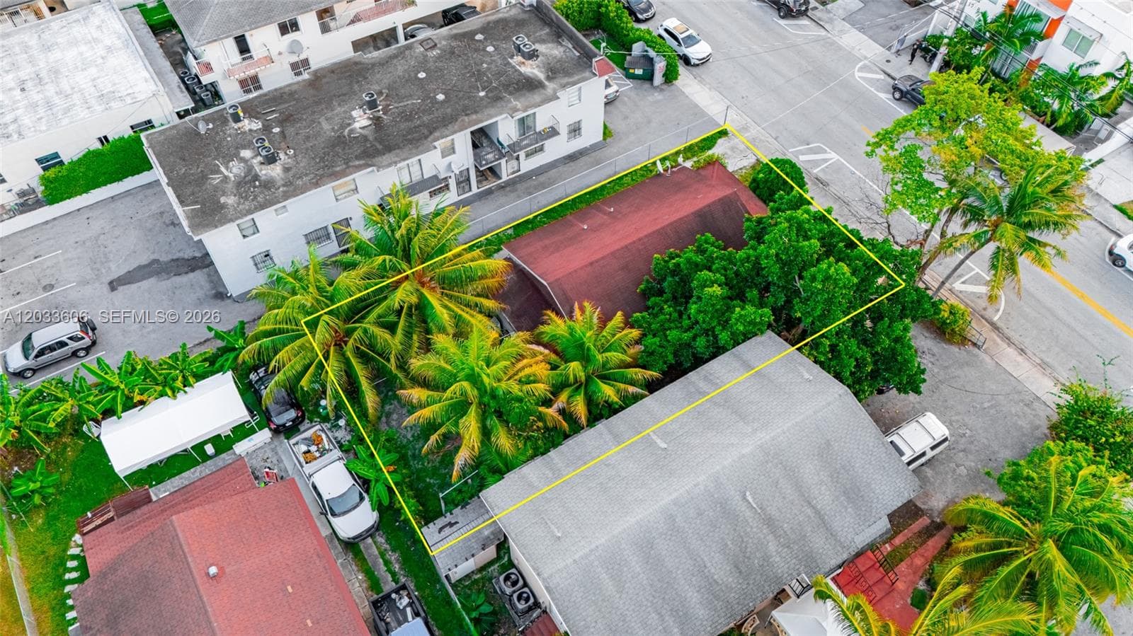 1267 NW 3rd St, Miami FL 33125 — 16