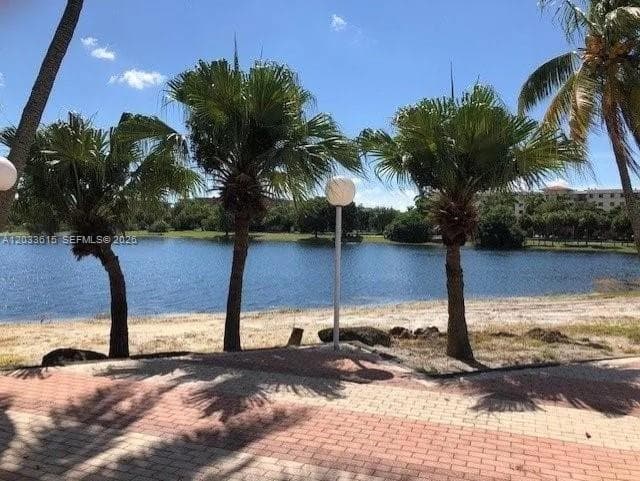 9351 Fontainebleau Blvd # B409, Miami FL 33172 — 13