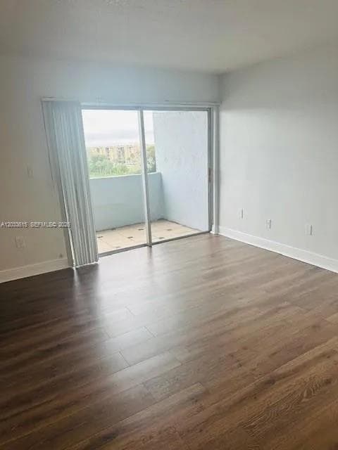 9351 Fontainebleau Blvd # B409, Miami FL 33172 — 9