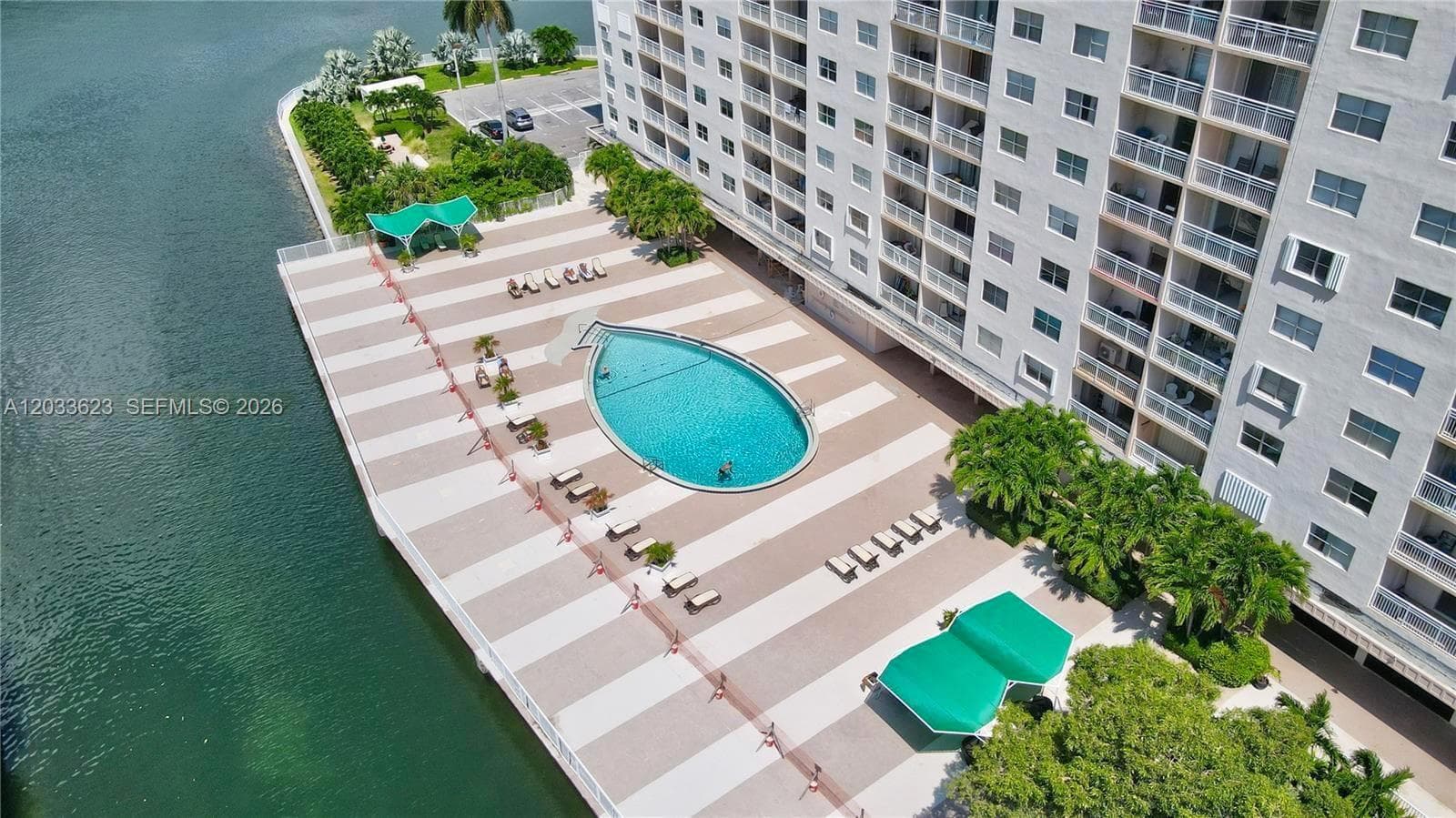 400 Kings Point Dr # 928, Sunny Isles Beach FL 33160 — 30