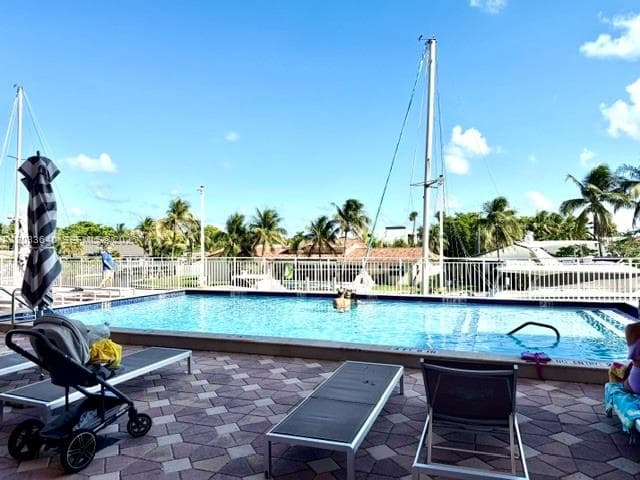2450 NE 135th St # 704, North Miami FL 33181 — 3