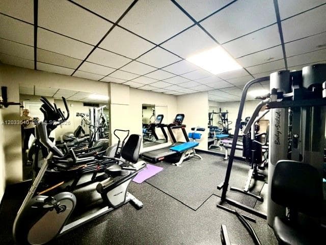 2450 NE 135th St # 704, North Miami FL 33181 — 18