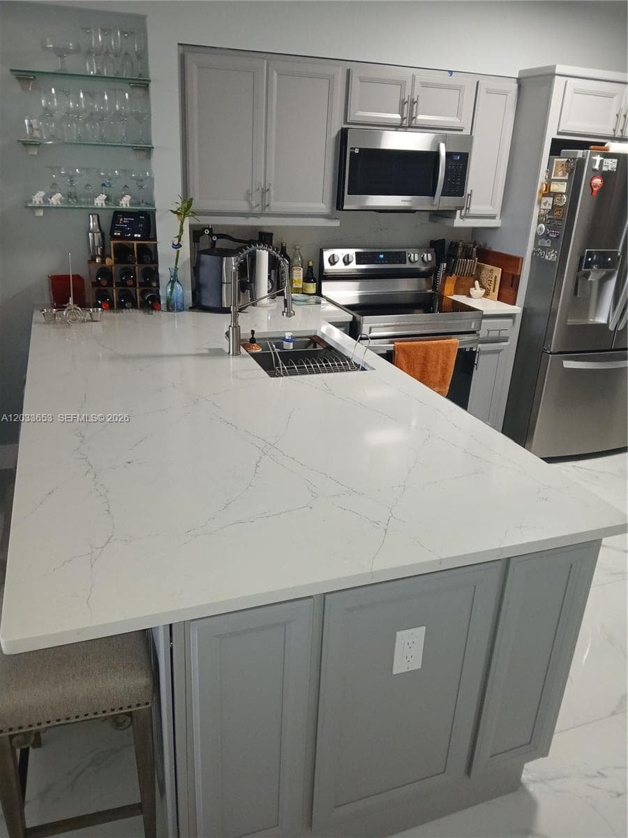 5099 NW 7th St # 303, Miami FL 33126 — 13