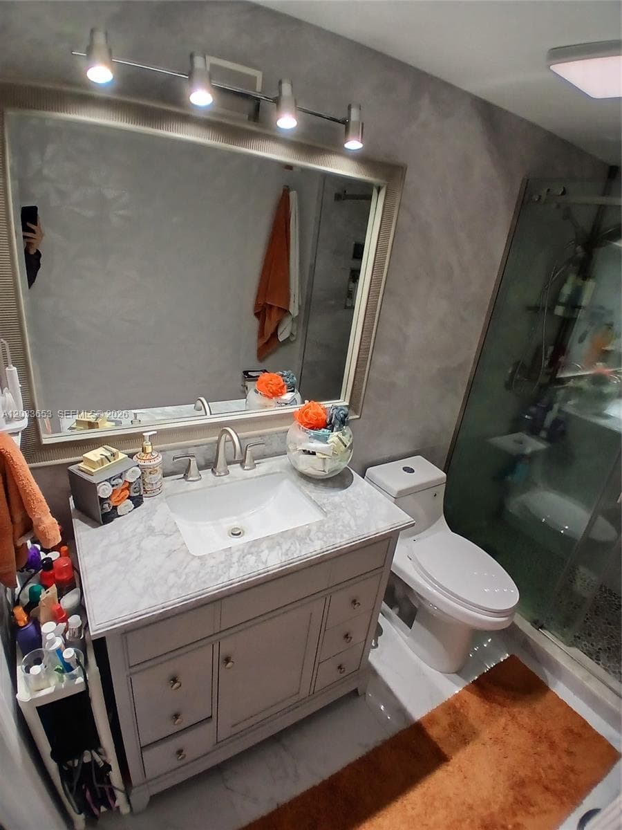 5099 NW 7th St # 303, Miami FL 33126 — 22