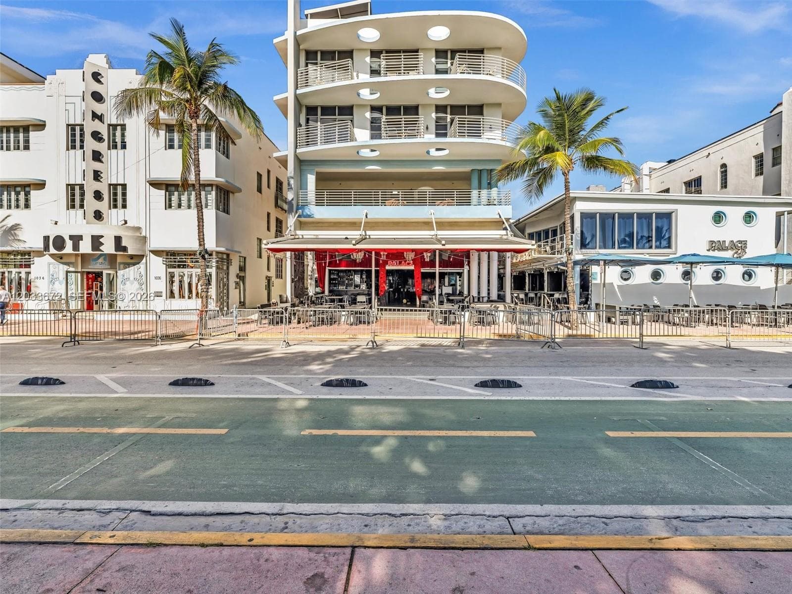 1052 Ocean Dr # C203, Miami Beach FL 33139 — 3