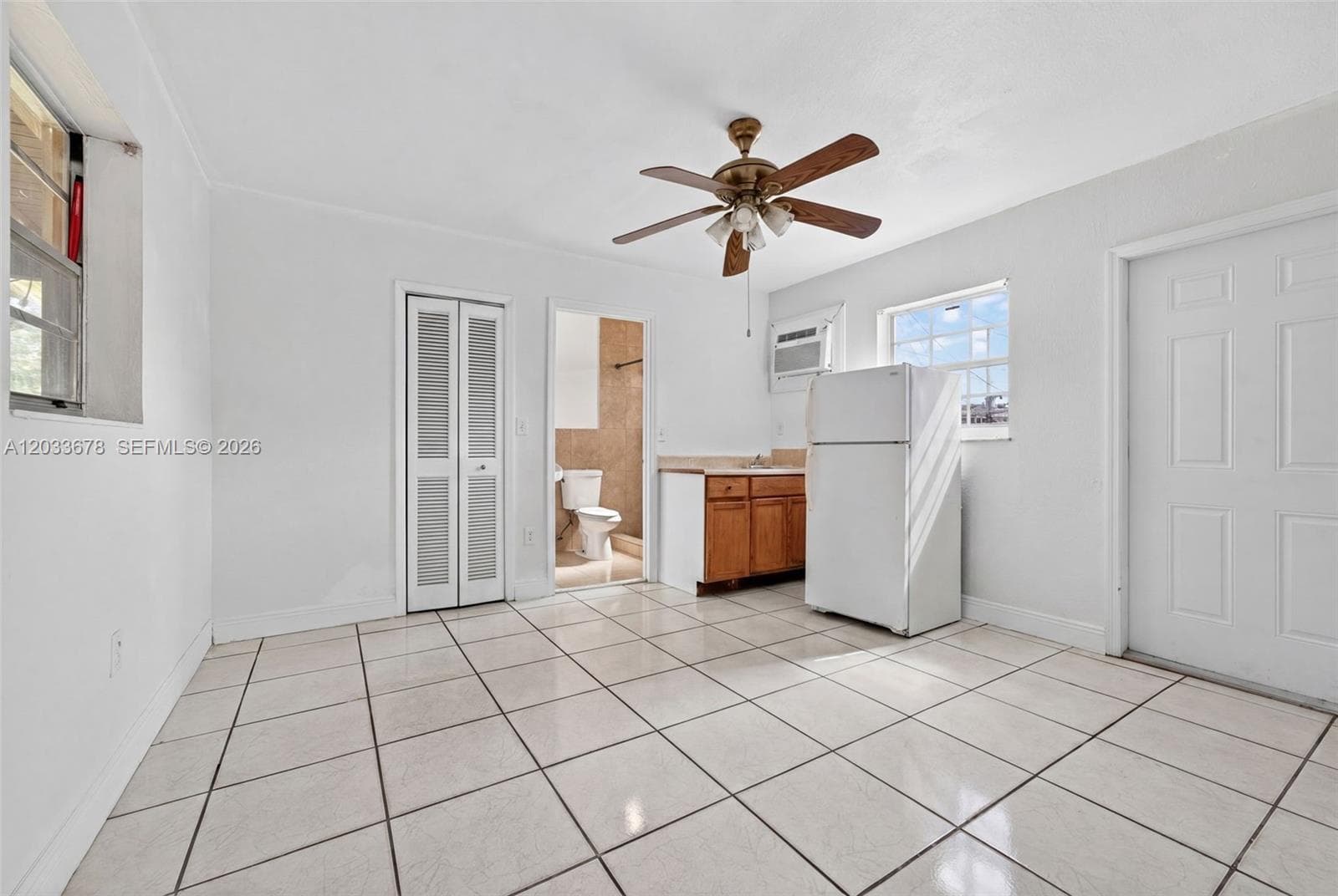 20 E 52nd Pl, Hialeah FL 33013 — 27