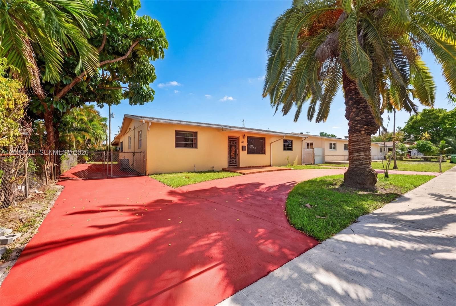 20 E 52nd Pl, Hialeah FL 33013 — 2