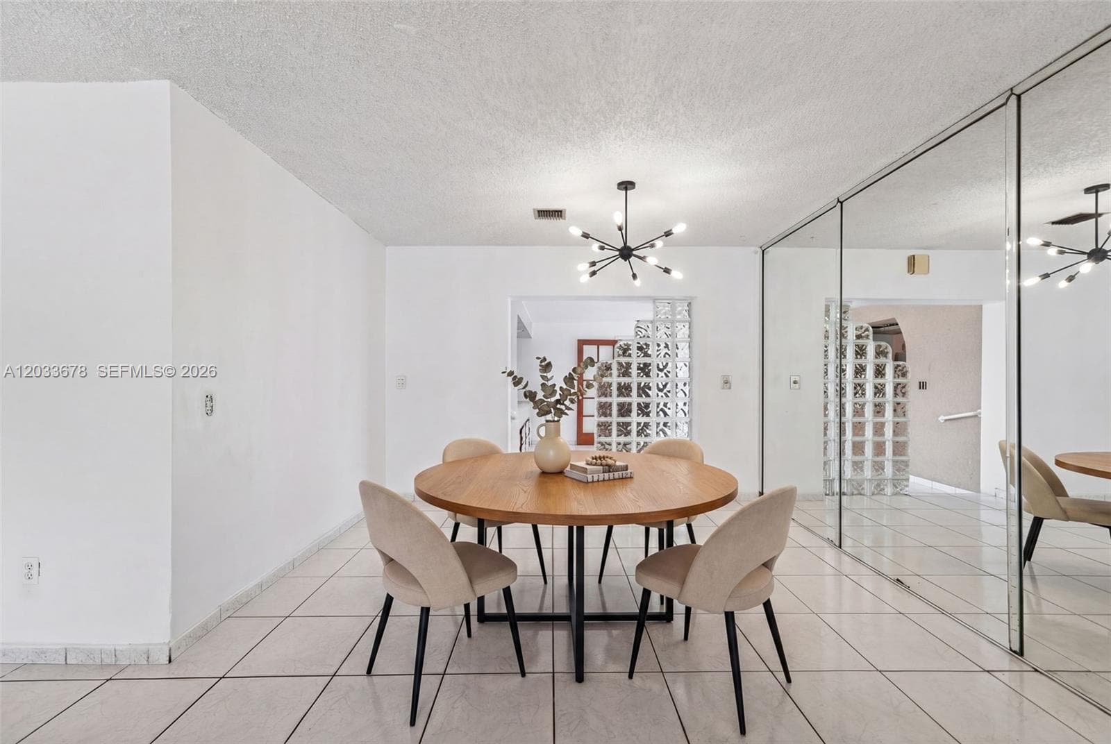 20 E 52nd Pl, Hialeah FL 33013 — 12