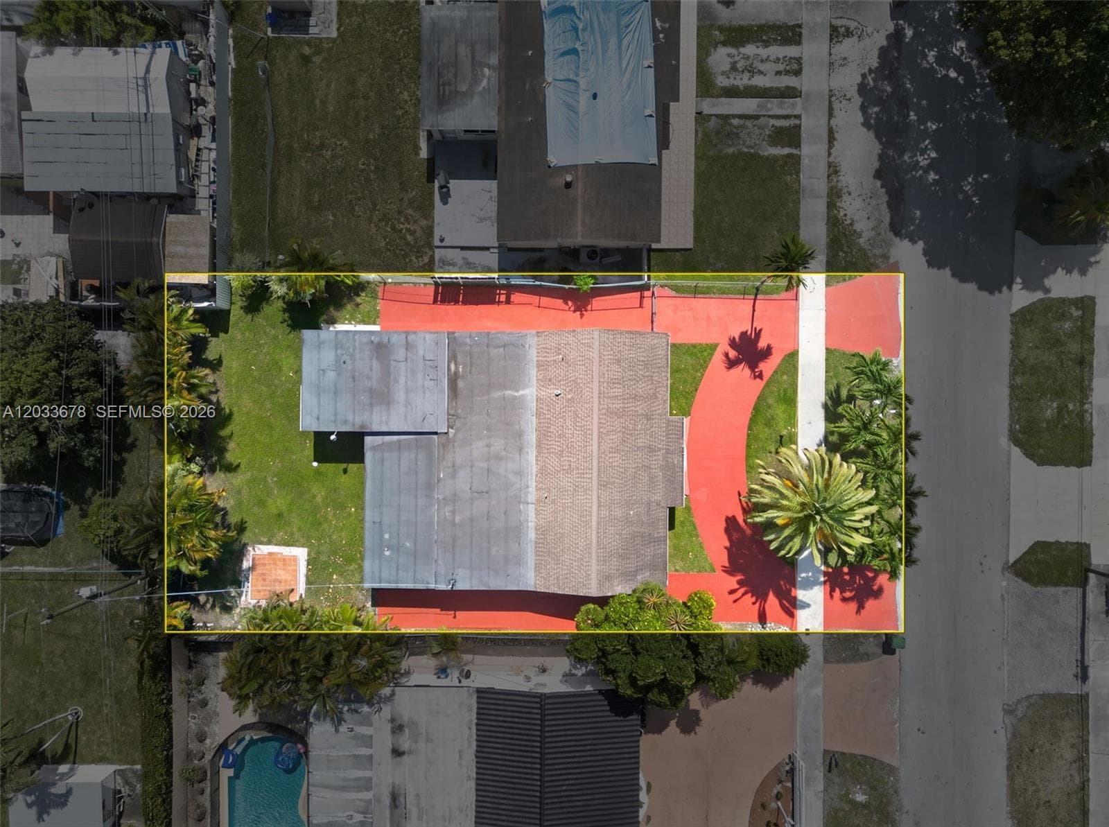 20 E 52nd Pl, Hialeah FL 33013 — 37