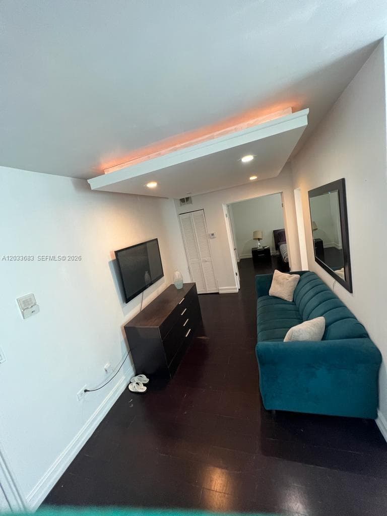 1555 Pennsylvania Ave # 107, Miami Beach FL 33139 — 6