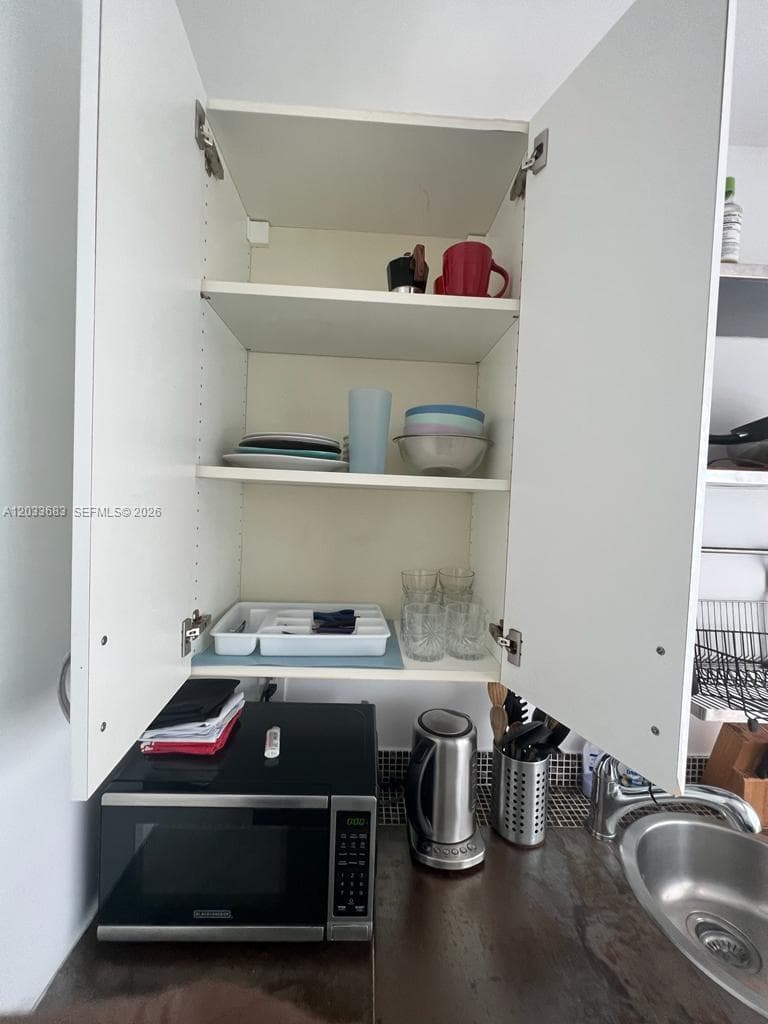 1555 Pennsylvania Ave # 107, Miami Beach FL 33139 — 16