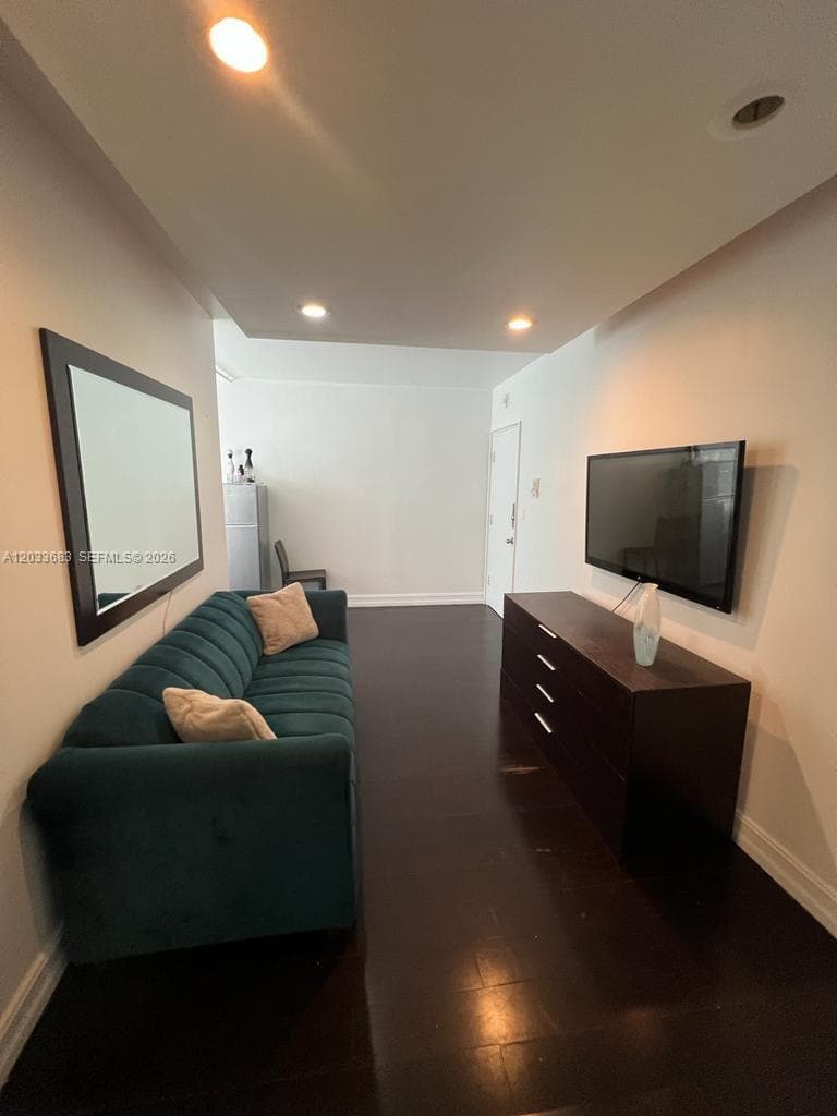 1555 Pennsylvania Ave # 107, Miami Beach FL 33139 — 7