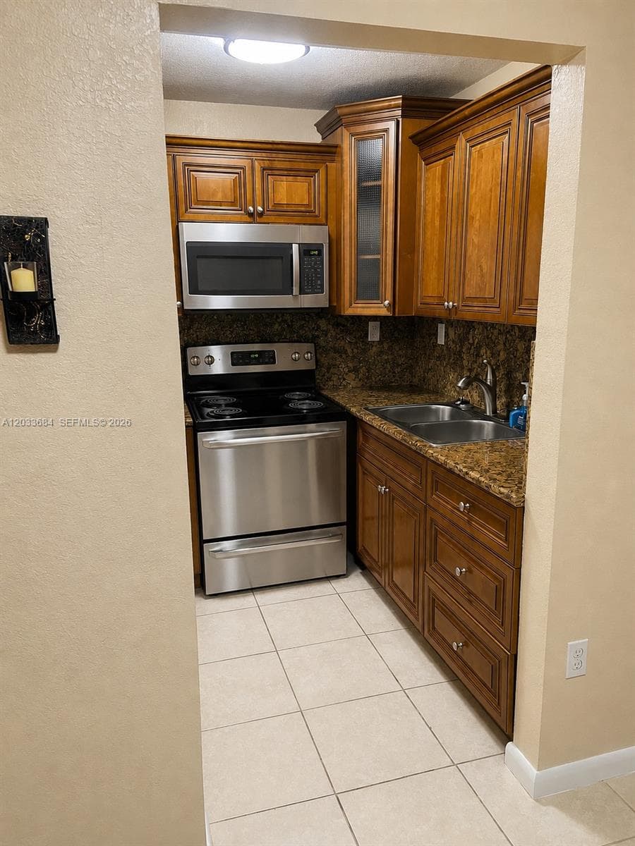 17570 Atlantic Blvd # 306, Sunny Isles Beach FL 33160 — 4