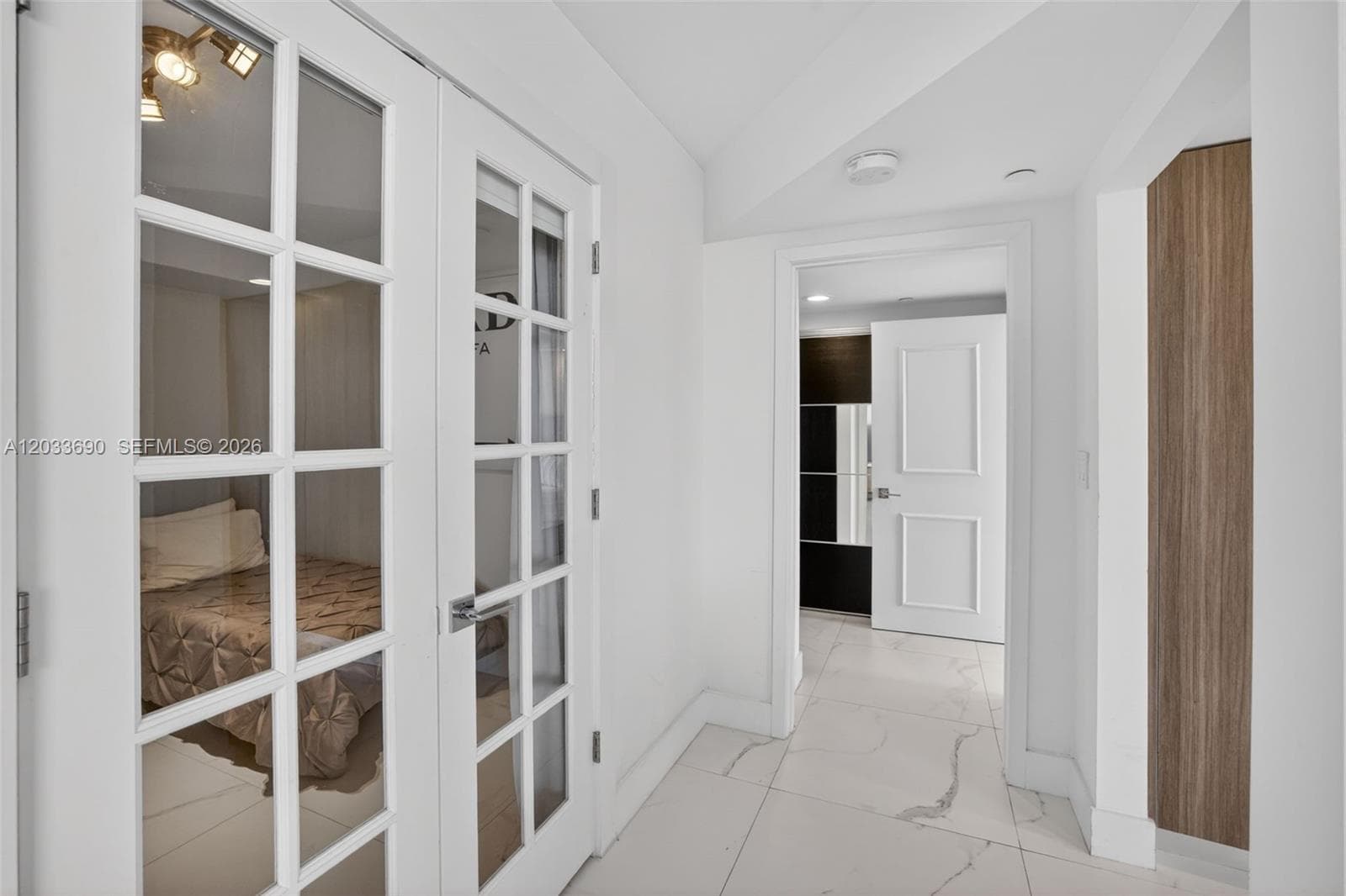 1000 Island Blvd # 1410, Aventura FL 33160 — 23