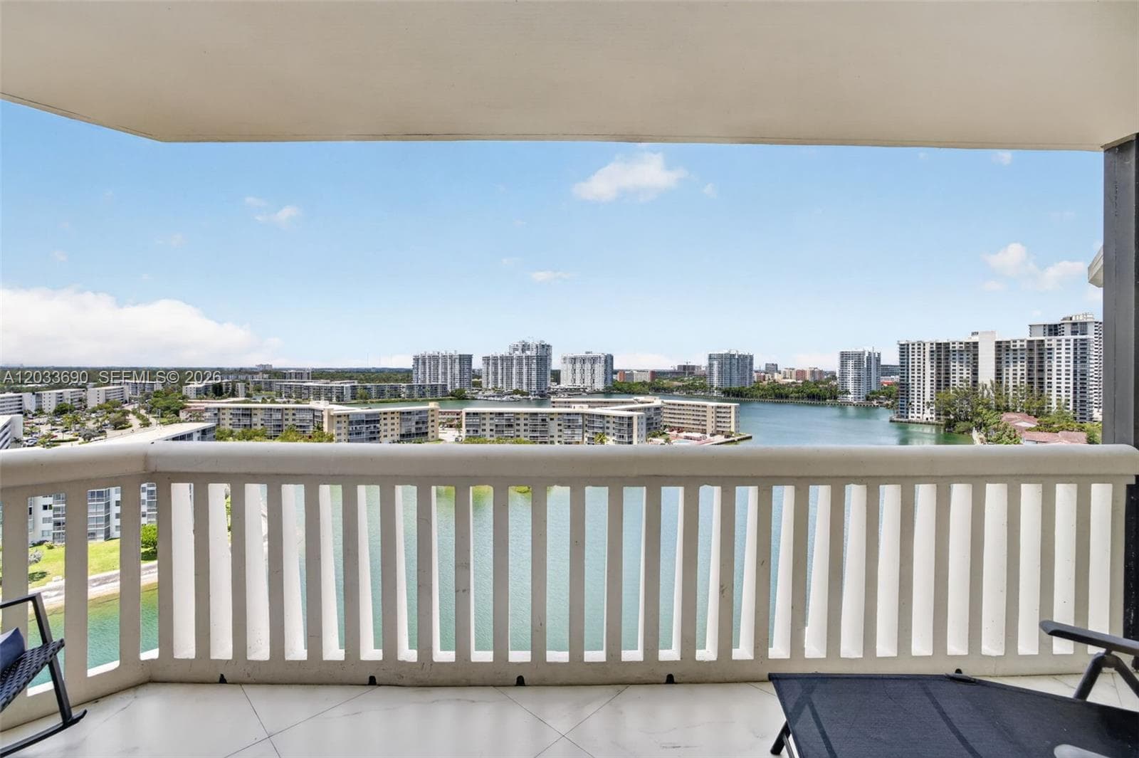 1000 Island Blvd # 1410, Aventura FL 33160 — 16