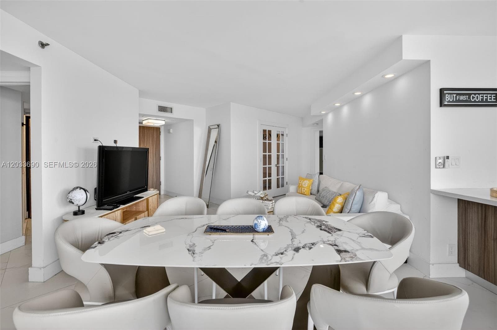 1000 Island Blvd # 1410, Aventura FL 33160 — 22