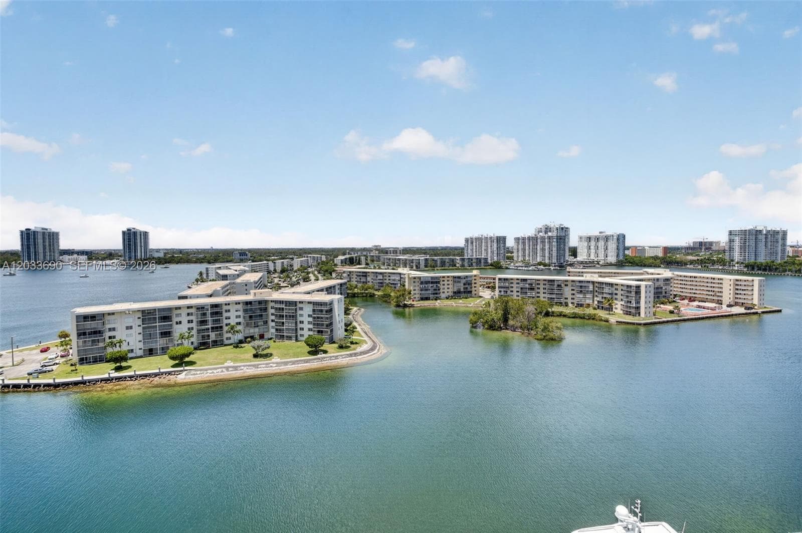 1000 Island Blvd # 1410, Aventura FL 33160 — 20