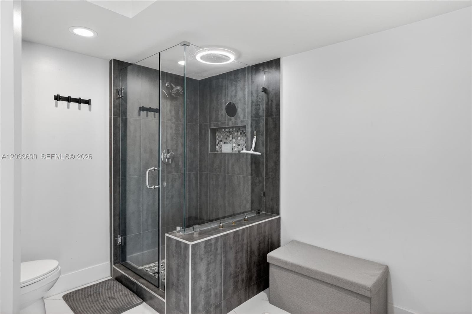 1000 Island Blvd # 1410, Aventura FL 33160 — 34