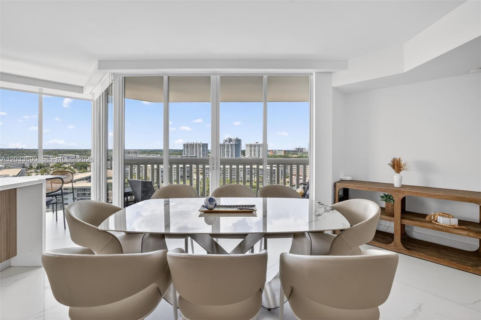 1000 Island Blvd # 1410, Aventura FL 33160 — 8