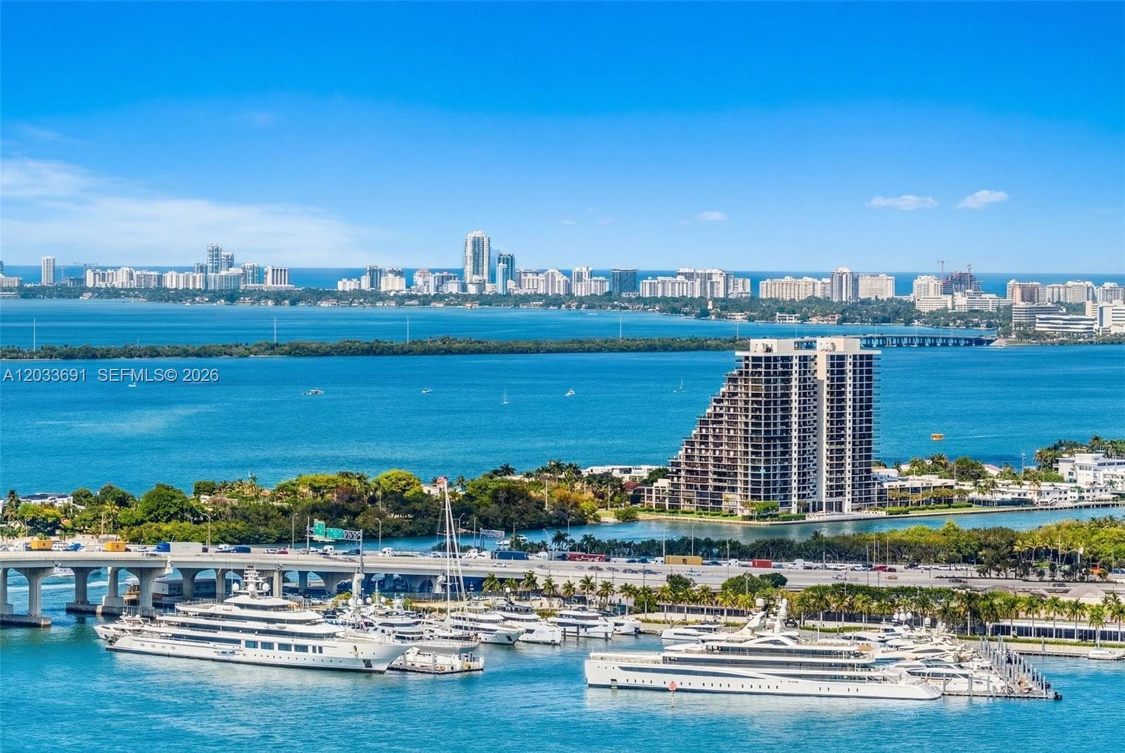 244 Biscayne Blvd # 3702, Miami FL 33132 — 18
