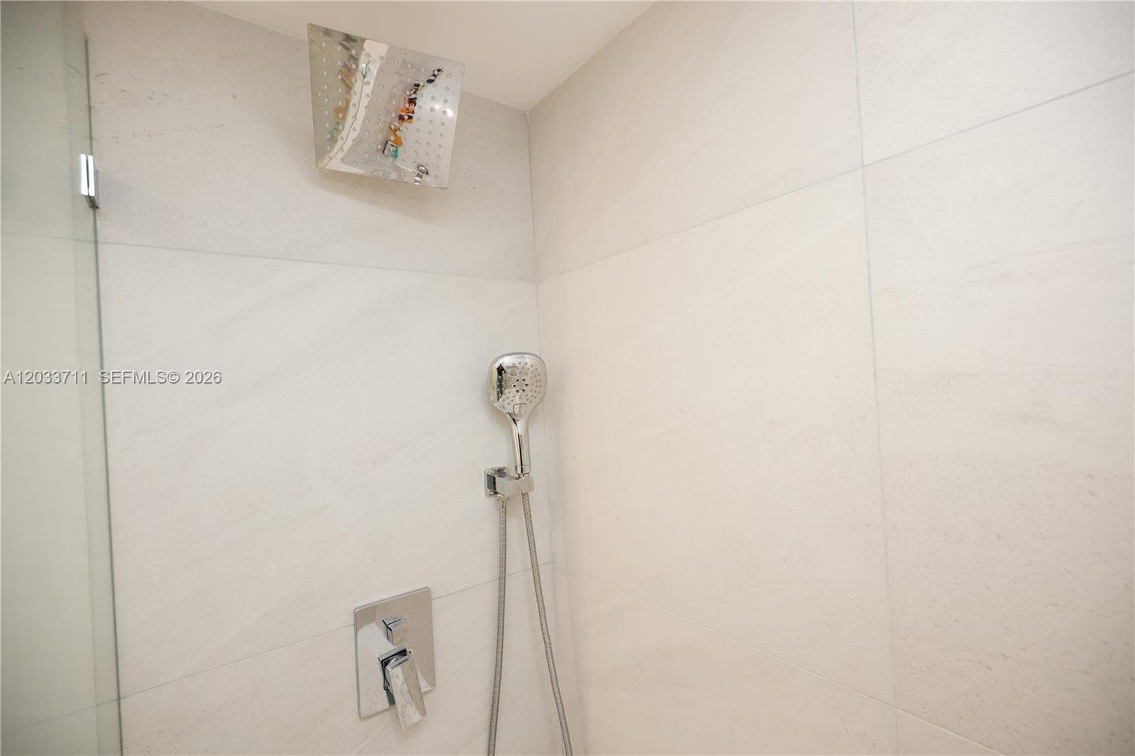100 Bayview Dr # 527, Sunny Isles Beach FL 33160 — 46