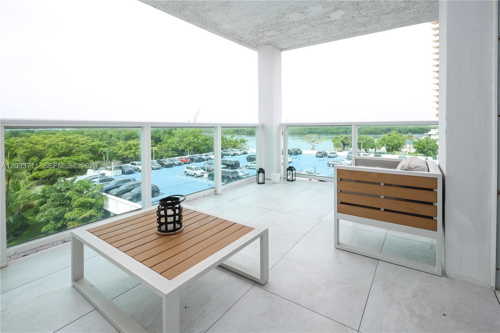 100 Bayview Dr # 527, Sunny Isles Beach FL 33160 — 43