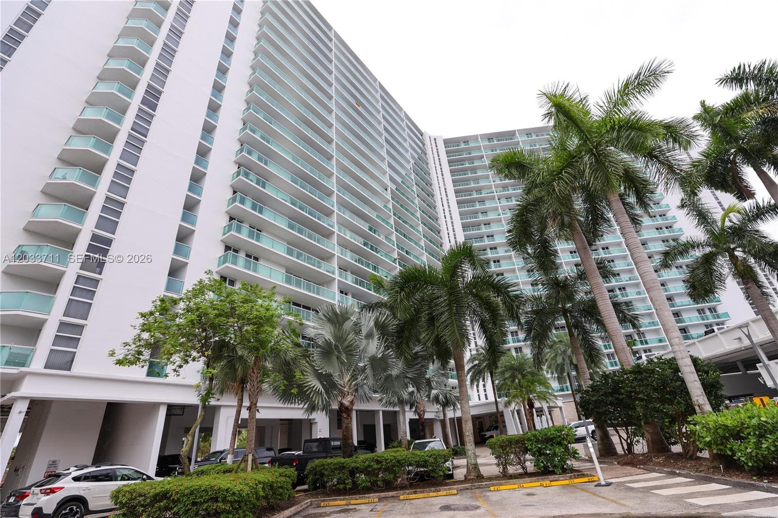 100 Bayview Dr # 527, Sunny Isles Beach FL 33160 — 3