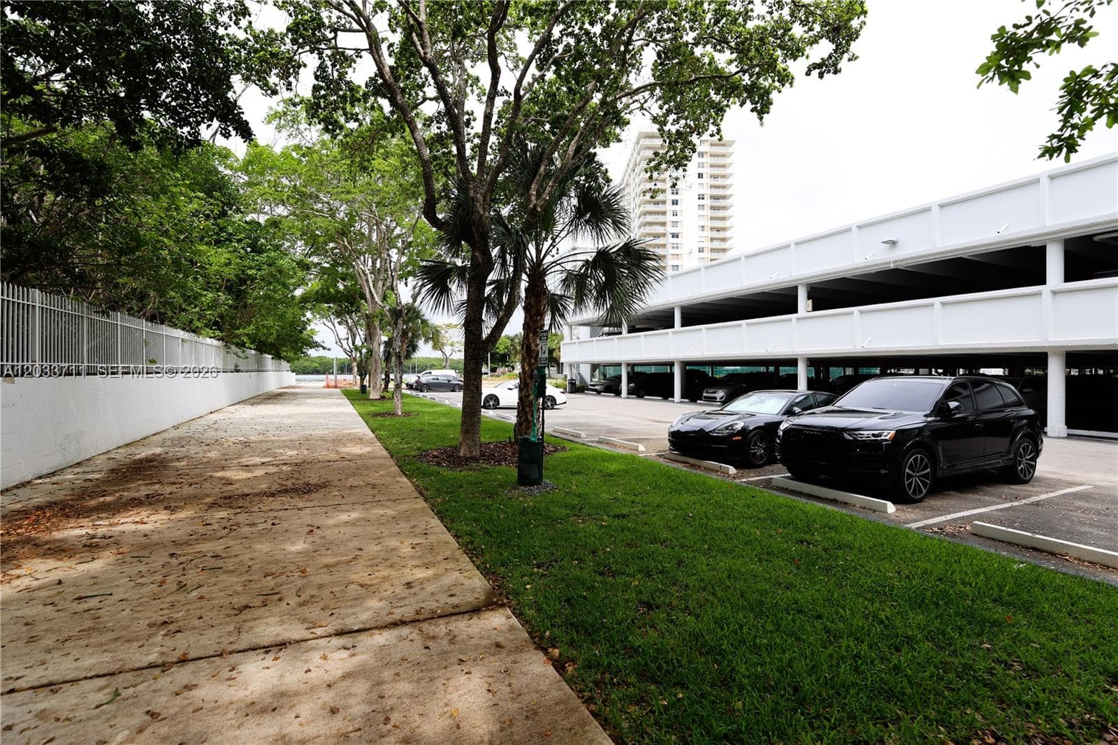 100 Bayview Dr # 527, Sunny Isles Beach FL 33160 — 84