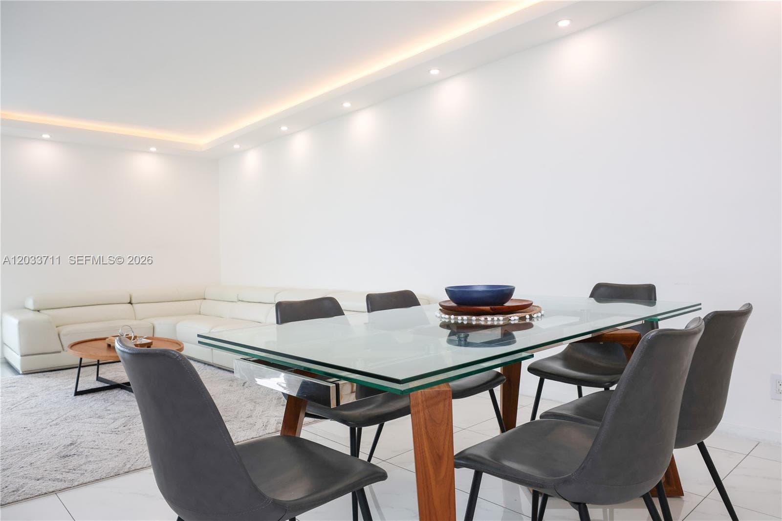 100 Bayview Dr # 527, Sunny Isles Beach FL 33160 — 30