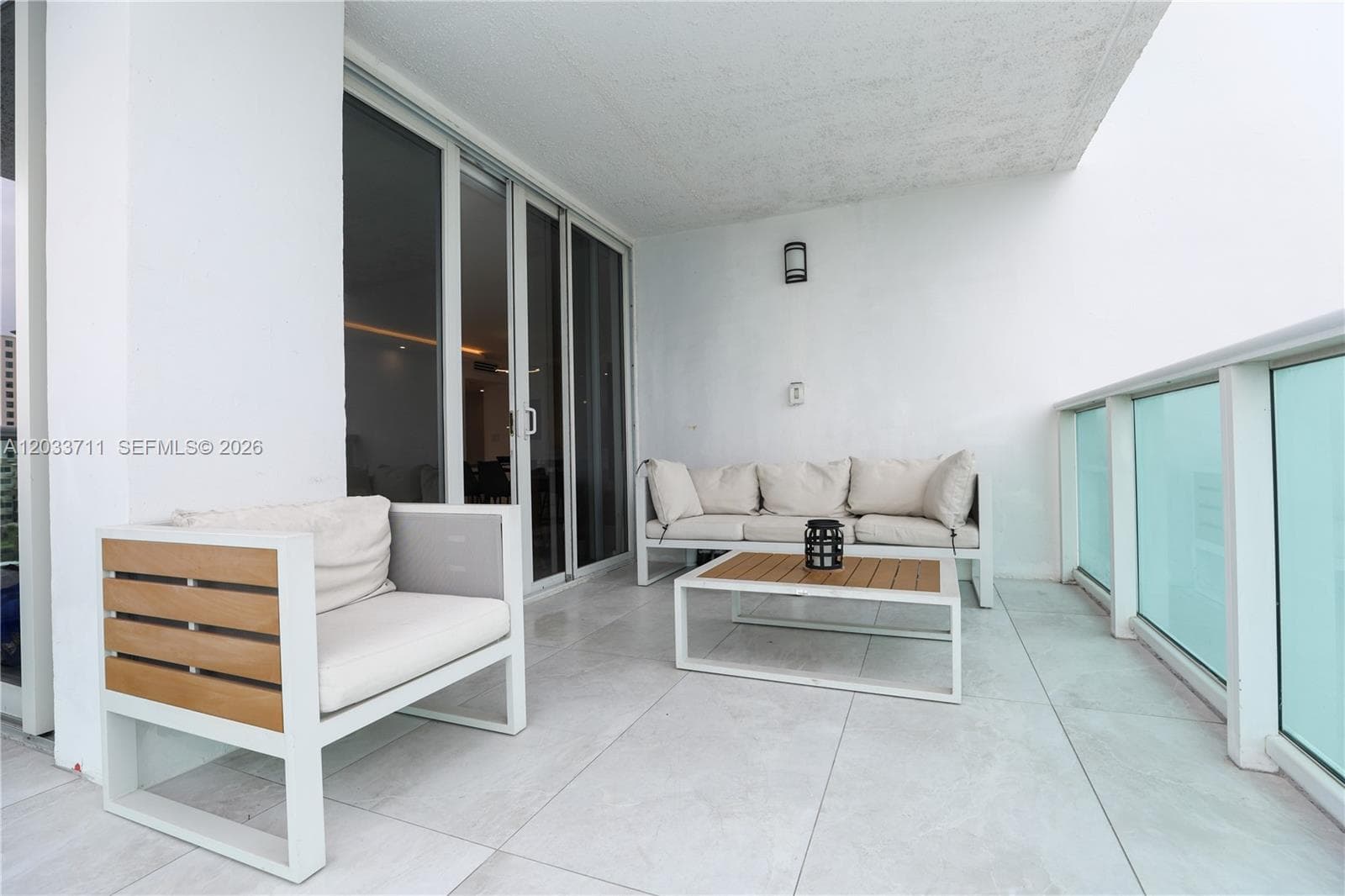 100 Bayview Dr # 527, Sunny Isles Beach FL 33160 — 41