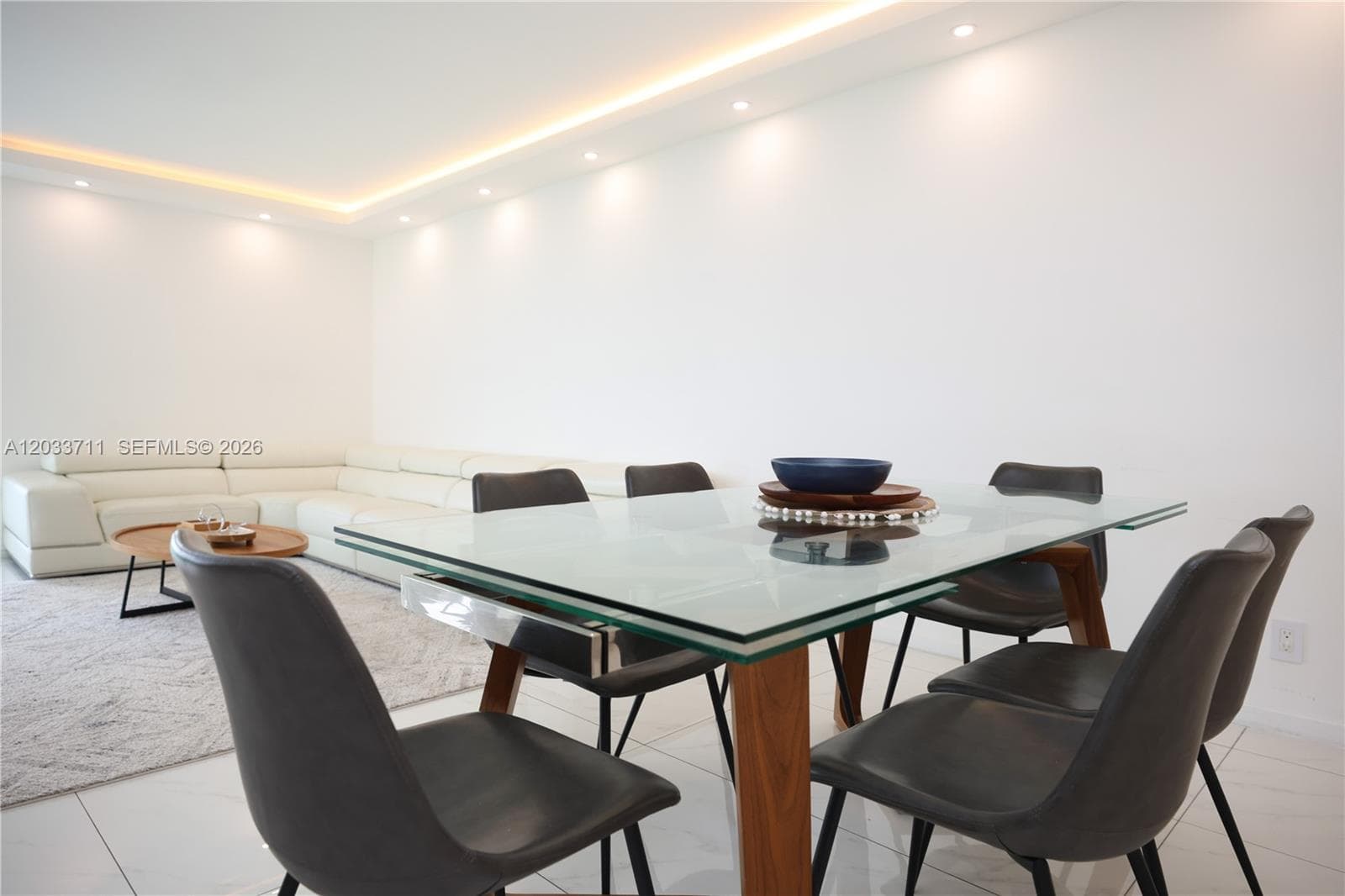 100 Bayview Dr # 527, Sunny Isles Beach FL 33160 — 31
