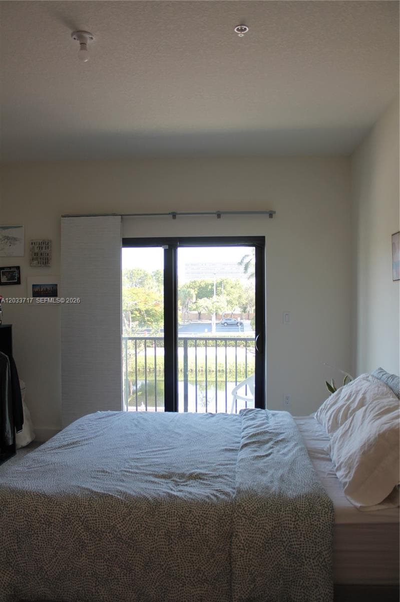 8265 NW 41 ST # 110, Doral FL 33166 — 9