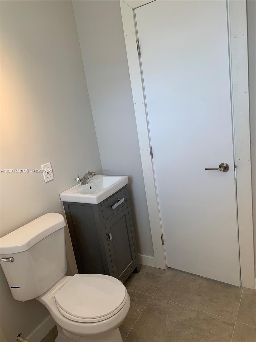 2932 NW 16th Ave # 3B, Miami FL 33142 — 5