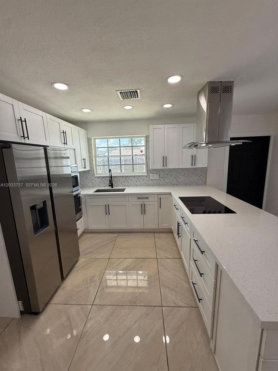 1749 NW 154th St, Miami Gardens FL 33054 — 18