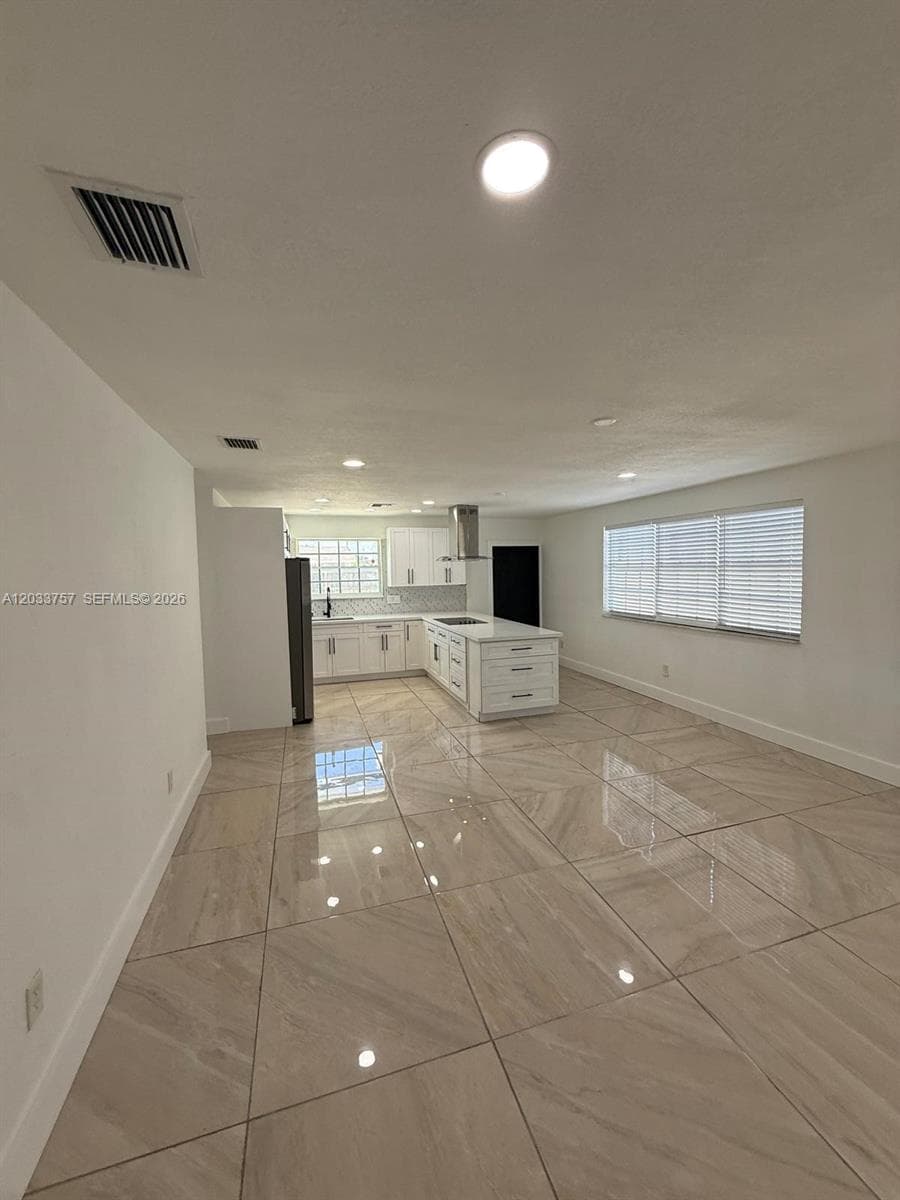 1749 NW 154th St, Miami Gardens FL 33054 — 15