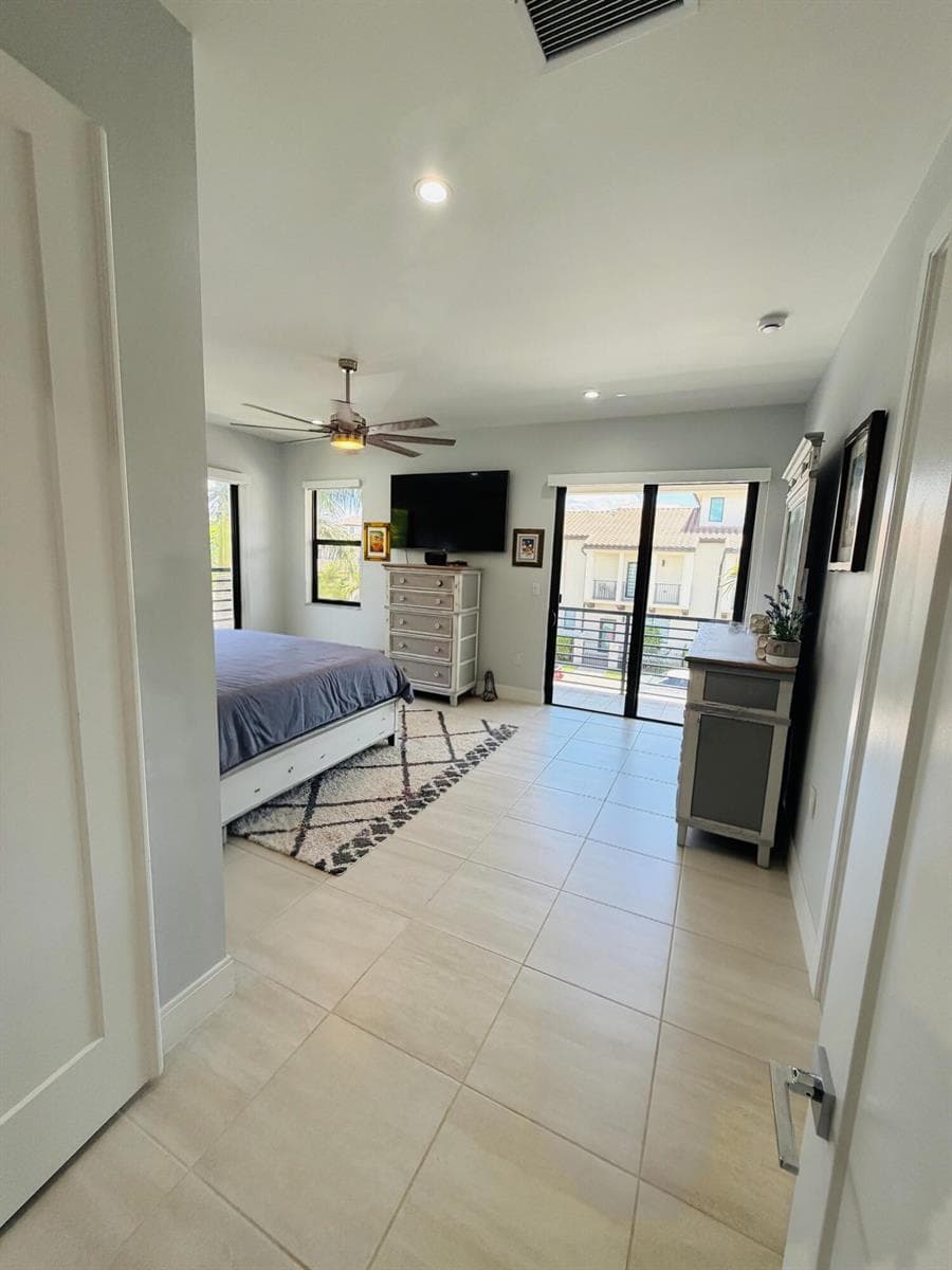 8288 NW 44th Terrace, Doral FL 33166 — 27