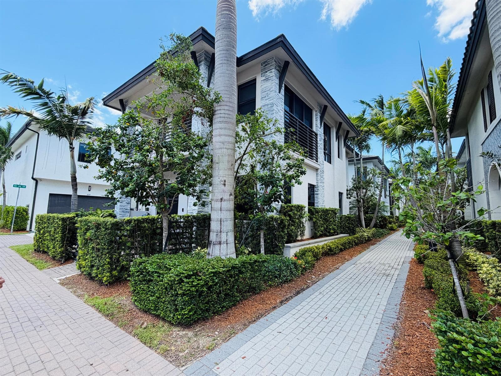 8288 NW 44th Terrace, Doral FL 33166 — 7