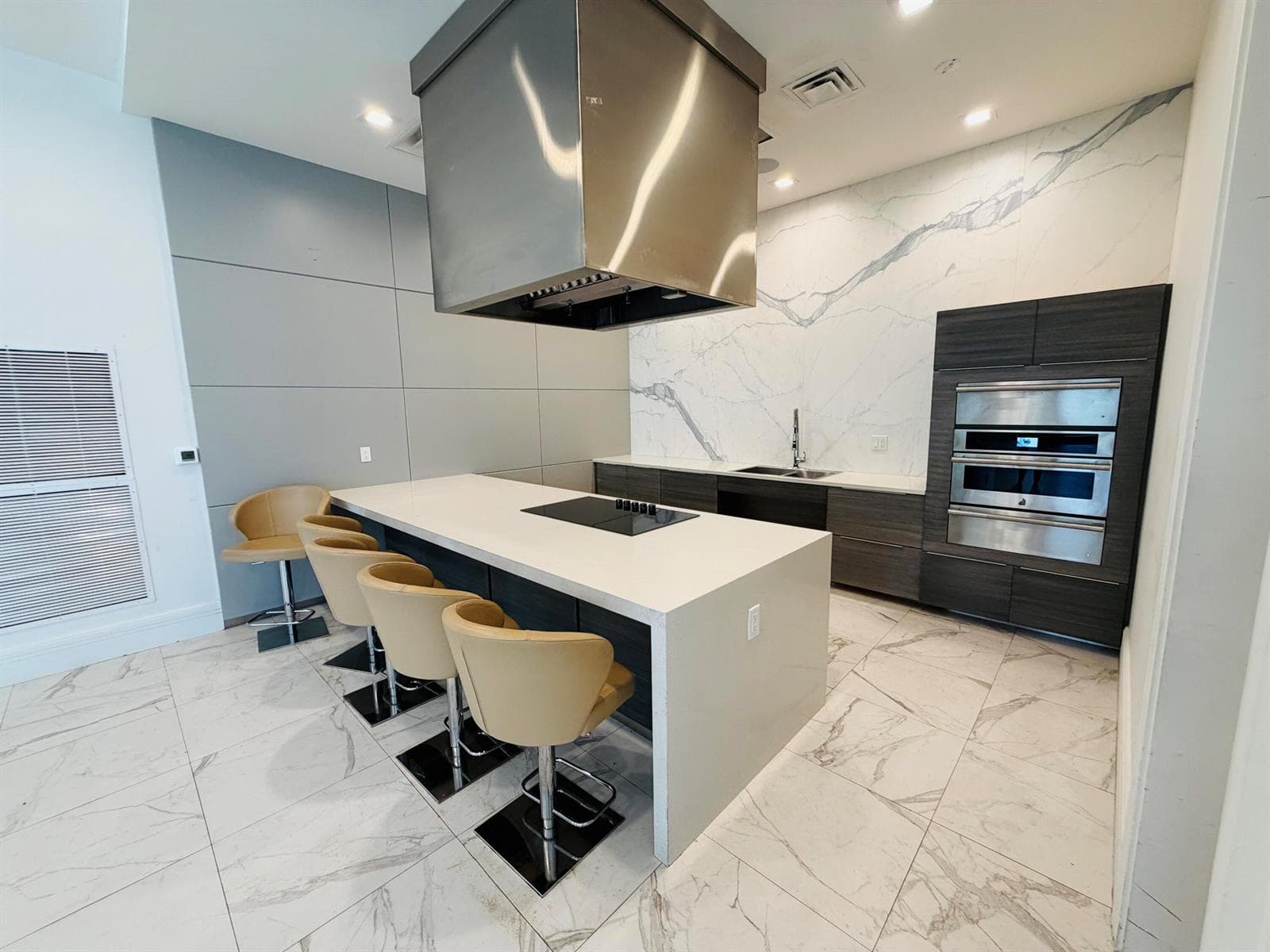 8288 NW 44th Terrace, Doral FL 33166 — 61