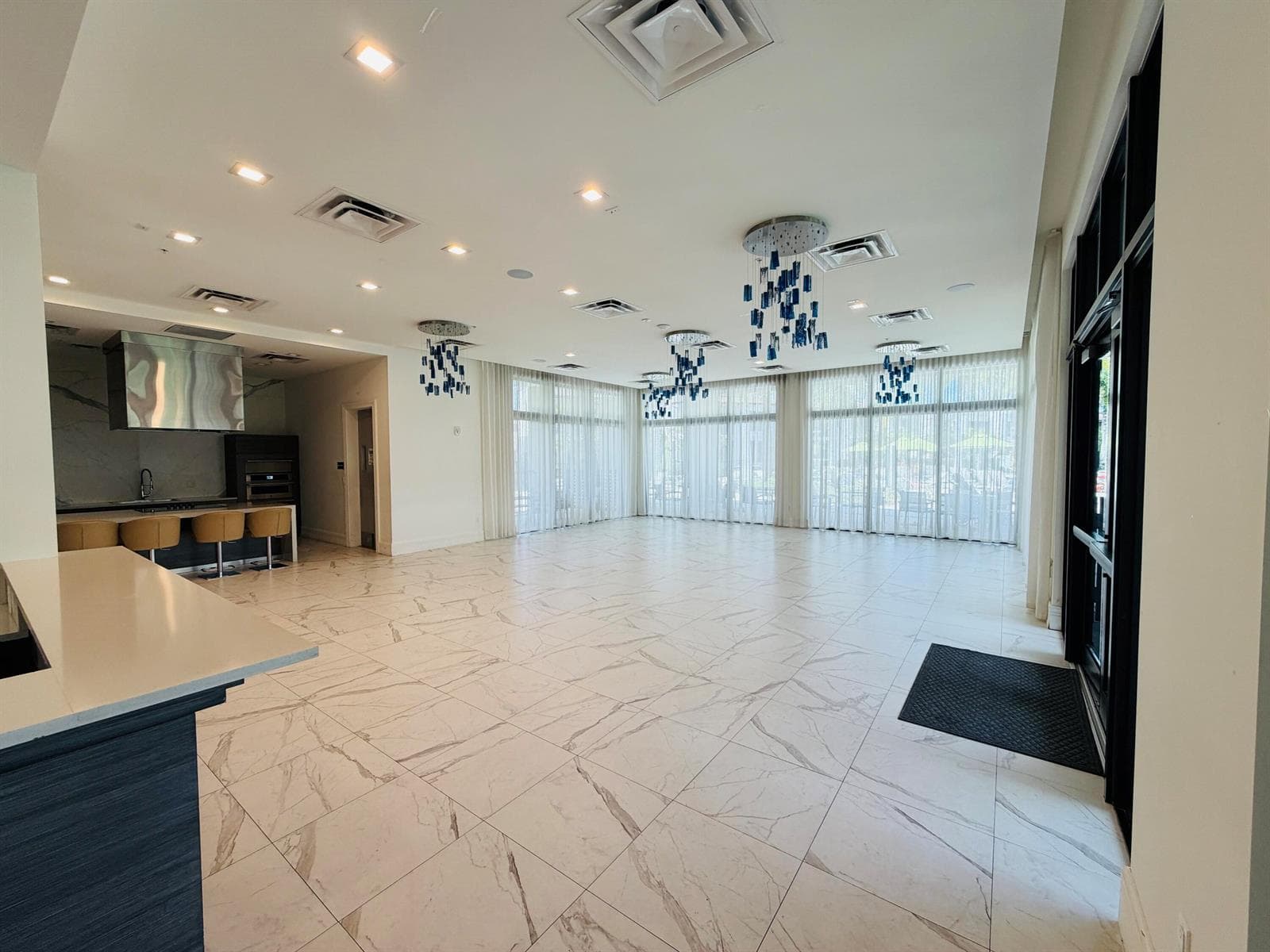 8288 NW 44th Terrace, Doral FL 33166 — 59