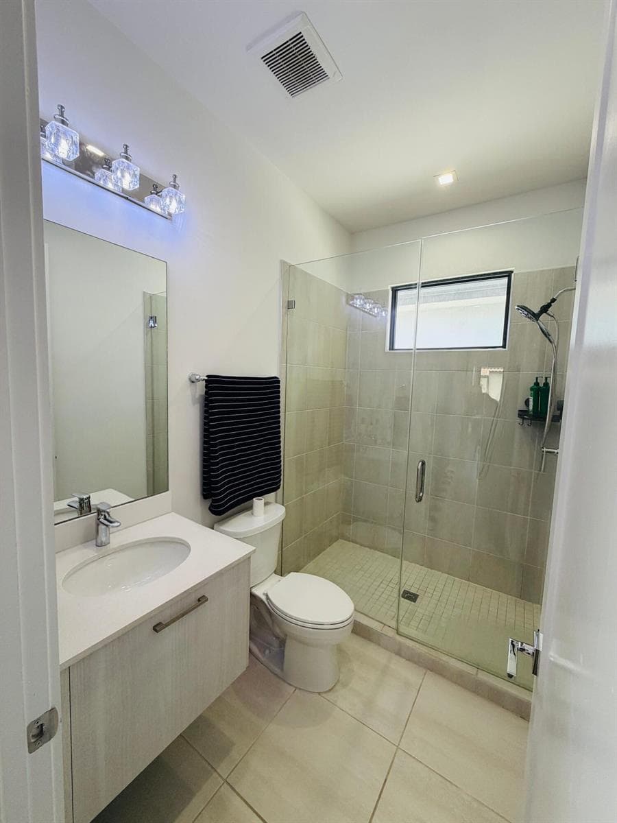 8288 NW 44th Terrace, Doral FL 33166 — 48