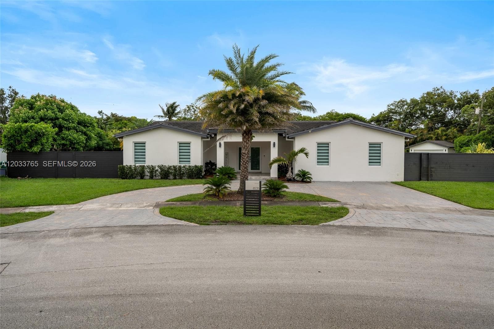 8535 SW 100th Ave, Miami FL 33173 — 3