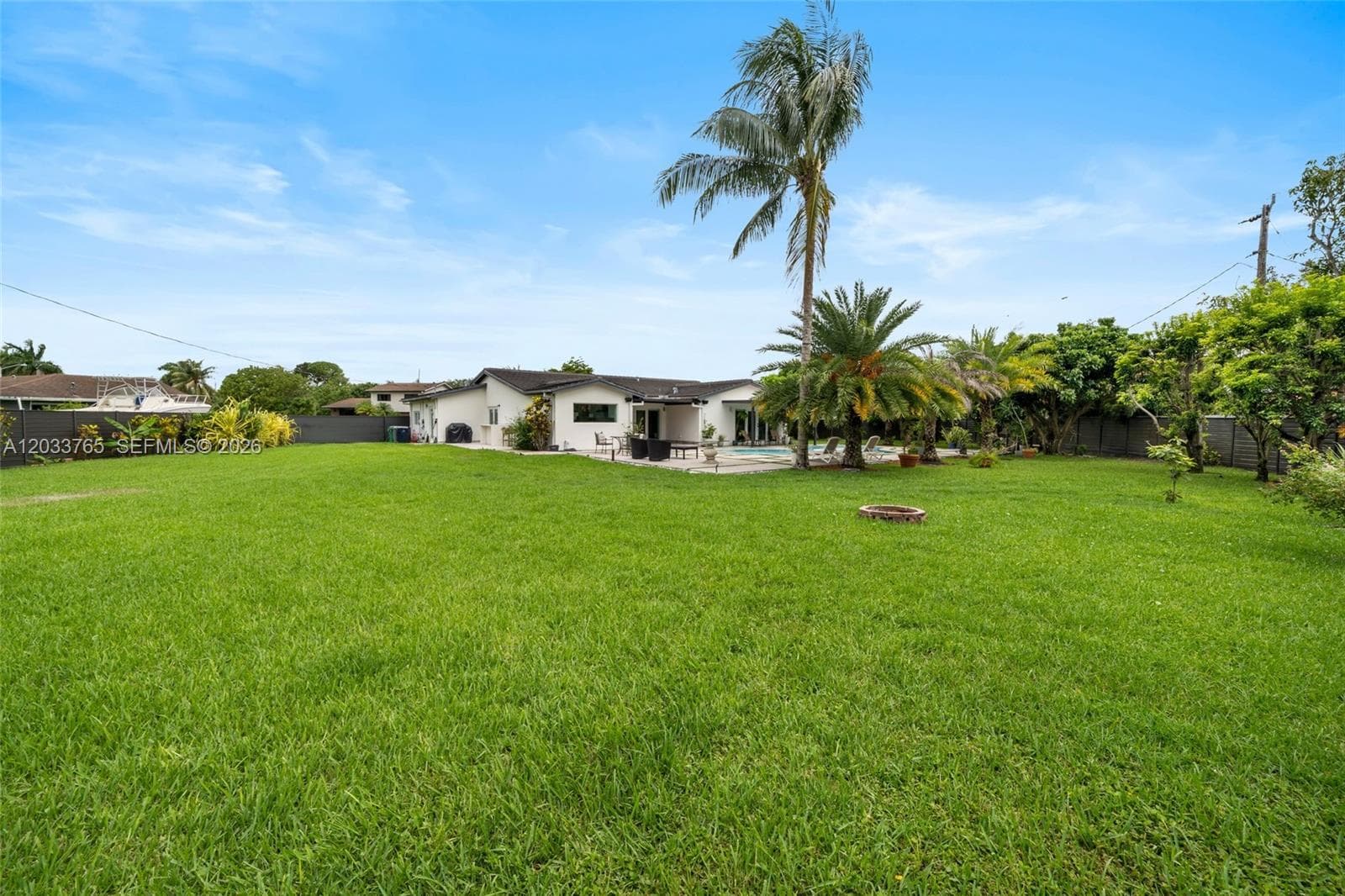 8535 SW 100th Ave, Miami FL 33173 — 36