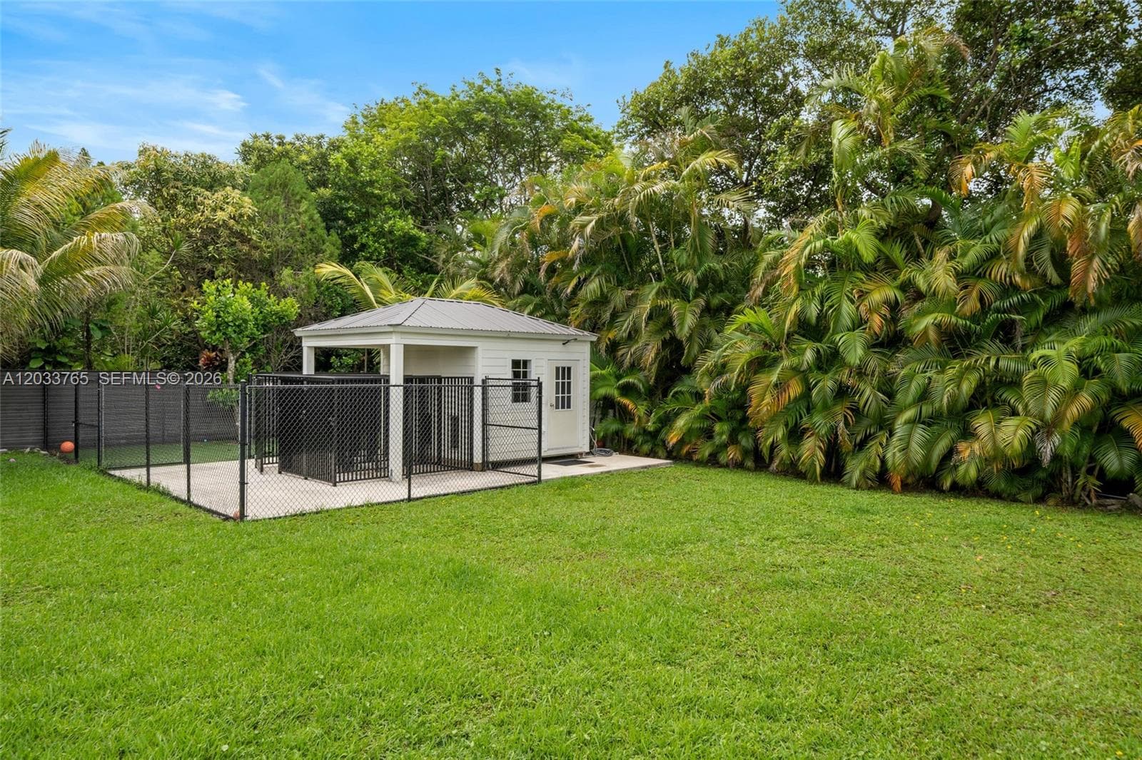 8535 SW 100th Ave, Miami FL 33173 — 35
