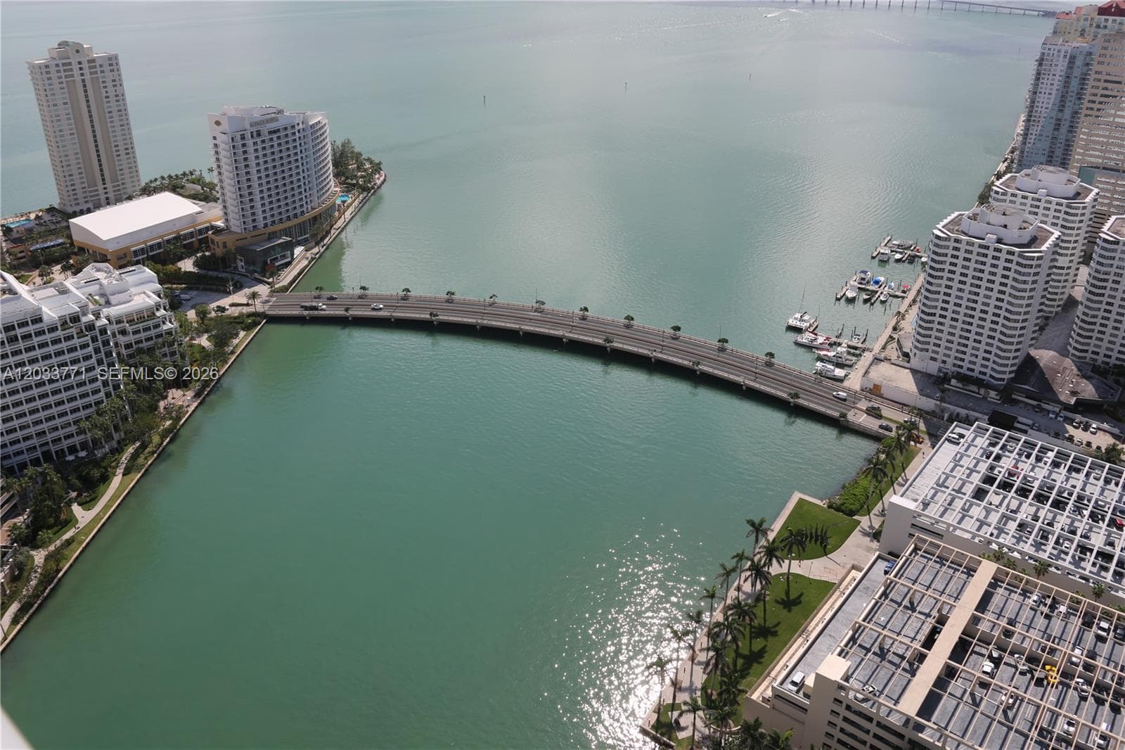 495 Brickell Ave # 4703, Miami FL 33131 — 16