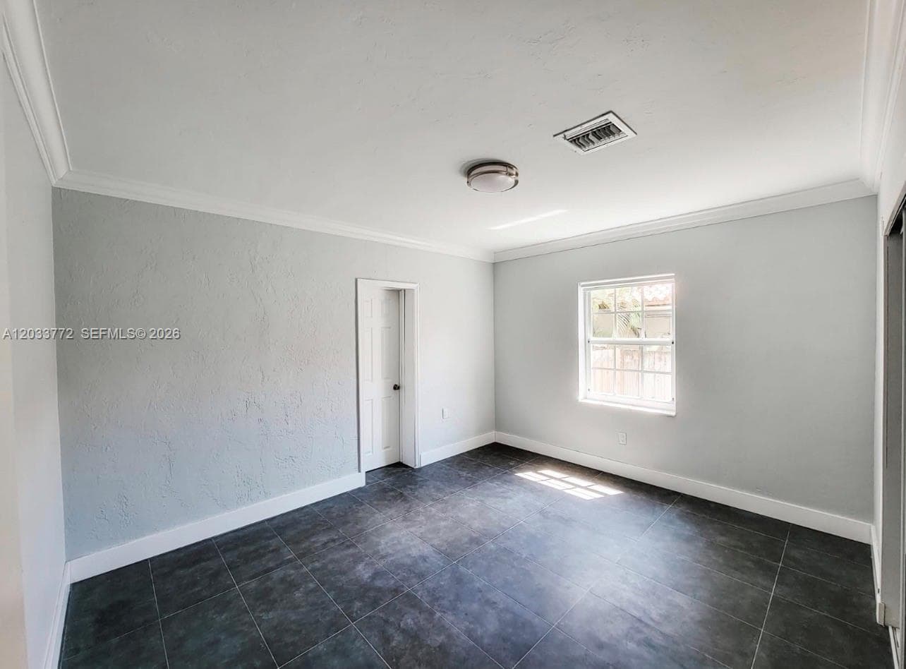 3685 SW 1st Ave, Miami FL 33145 — 7
