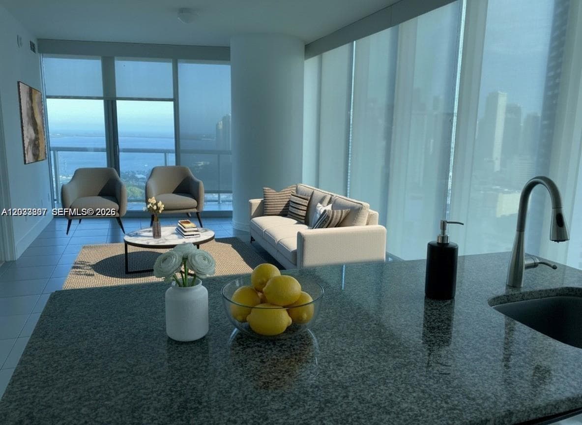 888 Biscayne Blvd # 3001, Miami FL 33132 — 5
