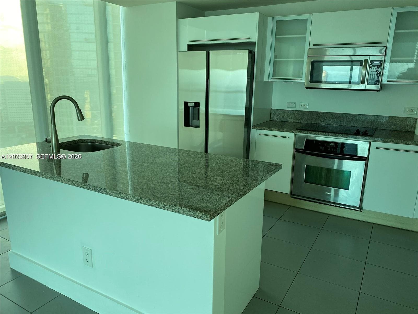 888 Biscayne Blvd # 3001, Miami FL 33132 — 9