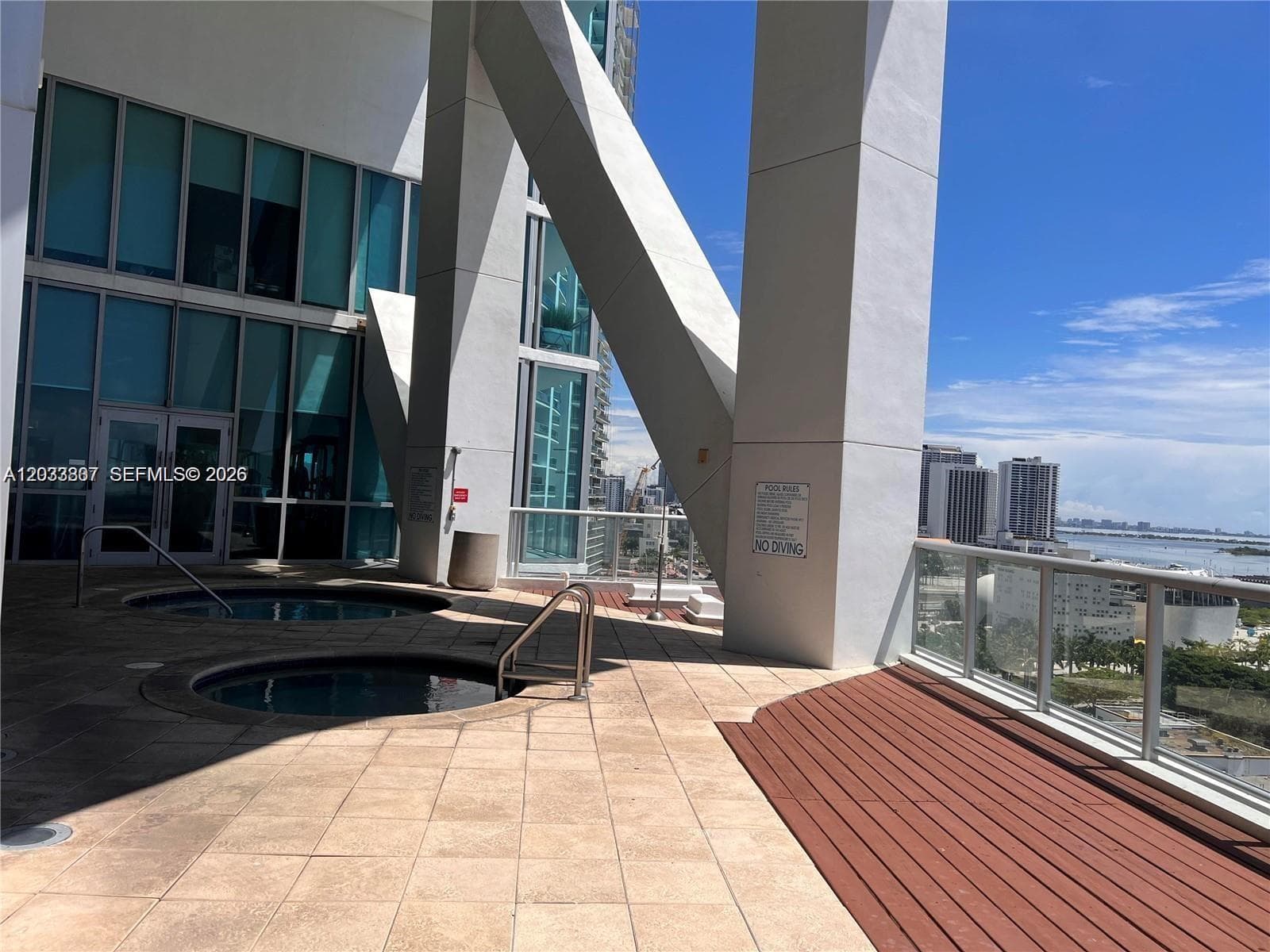 888 Biscayne Blvd # 3001, Miami FL 33132 — 18