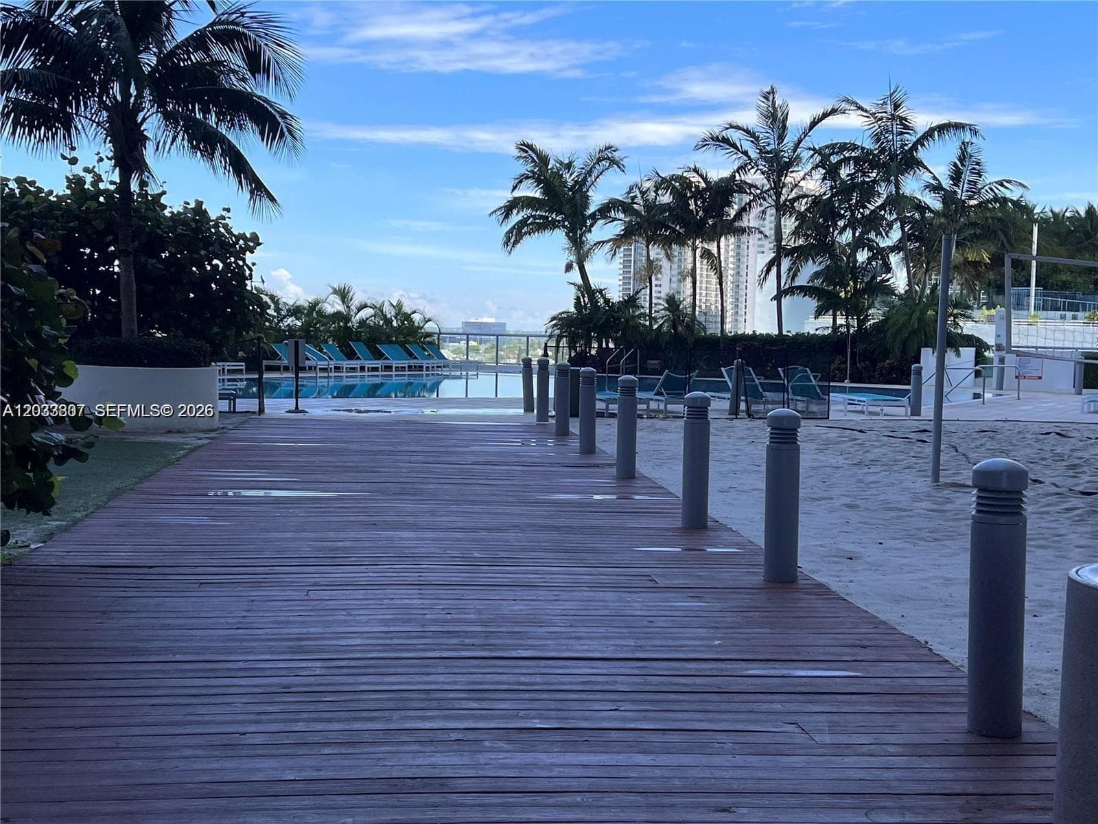 888 Biscayne Blvd # 3001, Miami FL 33132 — 21