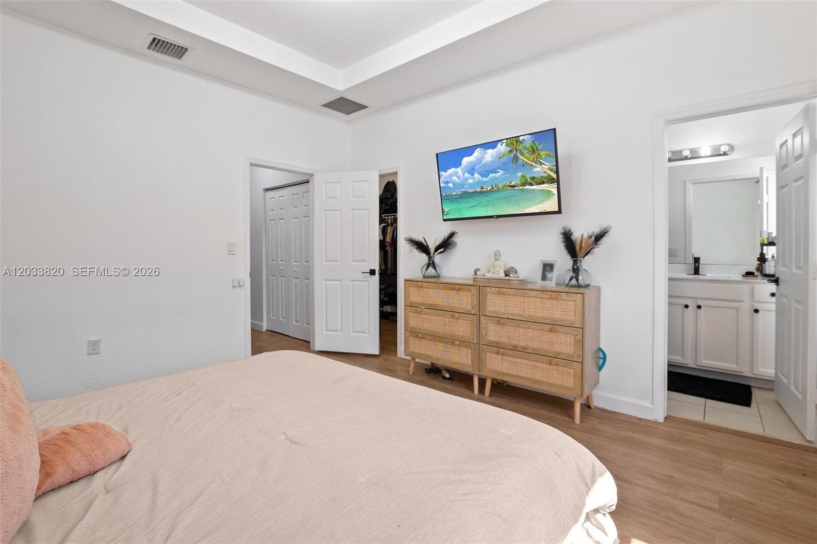 9362 W 33rd Ln, Hialeah FL 33018 — 17